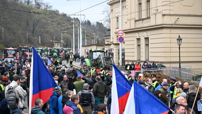 FOTO: Nespokojení zemědělci přijeli do Prahy demonstrovat proti vládě.