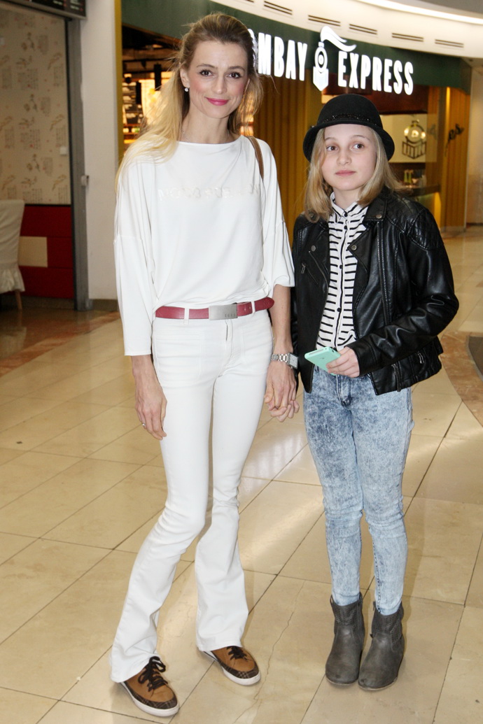 Dcera Ivany Jirešové, Sofie, má po mamince typické velké oči.