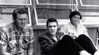 Elvis Presley s rodiči
