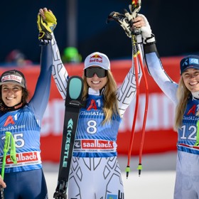 Ester Ledecká vyhrála před časem super-G.