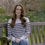 Kate Middleton v pátek večer v emotivním videu oznámila, že trpí rakovinou a zahájila preventivní léčbu cytostatiky.