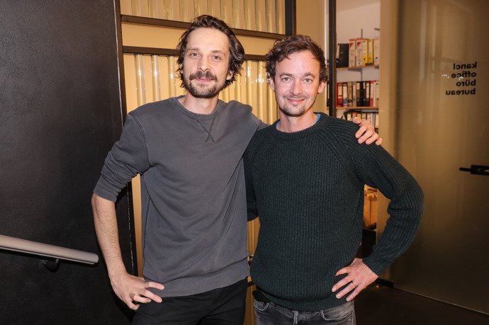 Jiří Rendl s Matyášem Řezníčkem si zahráli ve filmu Hranice lásky.