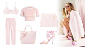 Baby pink je trendem jara 2024:  Do nevinného odstínu se vybarvila i nejnovější návrhářská kolekce zpěvačky Rity Ory