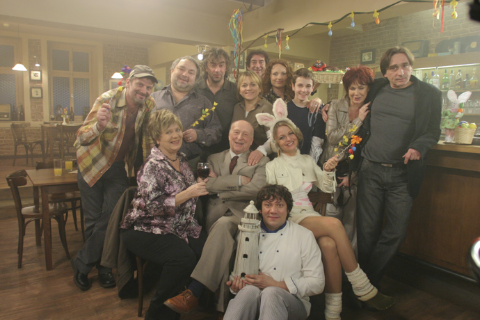 A zúčastnila se ho tato partička...