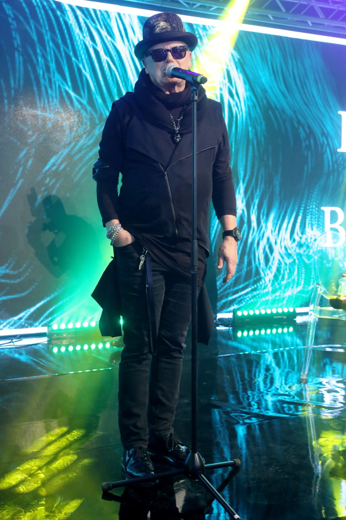 Jiří Korn vstoupil v necelých pětasedmdesáti letech do síně slávy hudebních Cen Anděl 2023.