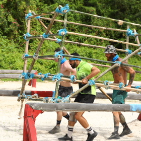 Soutěžení v Survivoru.