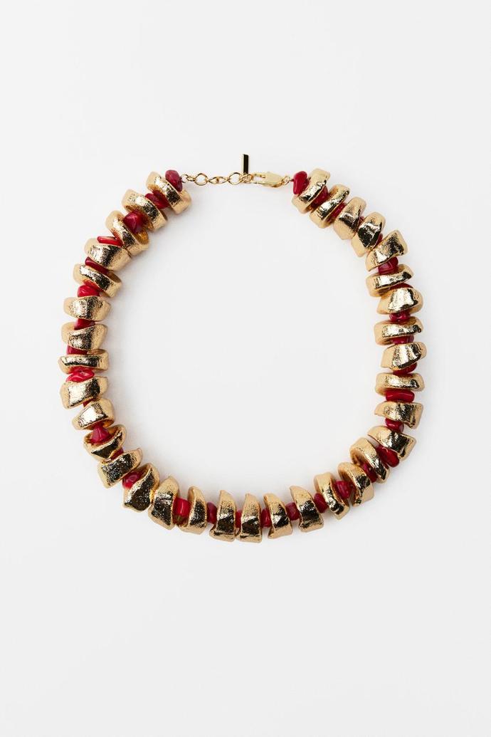 Náhrdelník kombinující kov a perleť, Zara, 549 Kč