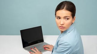 Alice (29): Nadřízená mě požádala o přesčasy. Takovou náplň práce jsem rozhodně nečekala