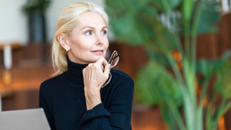 Eva (52): Myslela jsem, že společné bydlení s bratrem bude za trest. Teta nám ale svou závětí zachránila rodinu