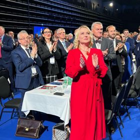 Ministryně Jana Černochová.