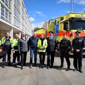 Alexandra se záchrannými složkami.