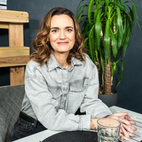 Daniela Brzobohatá v talkshow Na kafeečko.