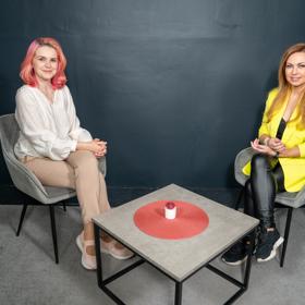 První  květnovým hostem Báry Hlaváčkové byla sedmatřicetiletá maminka Hana Samsonova, které před dvěma lety diagnostikovali rakovinu prsu.