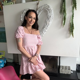 Agáta Hanychová pozvala magazín Lifee.cz na návštěvu do svého domu v Suchdole.