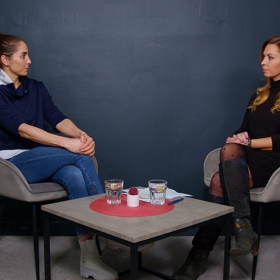 Dalším dubnovým hostem Báry Hlaváčkové byla vedoucí lékařka sítě reprodukčních center Nicole Mardešićová, s níž podrobně rozebrala možnosti IVF i další způsoby léčby neplodnosti.