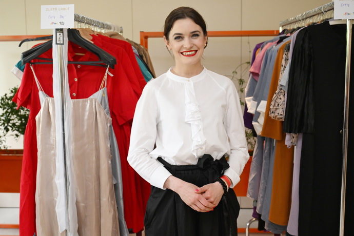 Sarah Haváčová má k Prachařovi velmi blízko.