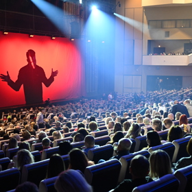 Leoš Mareš vyprodal Kongresové centrum.