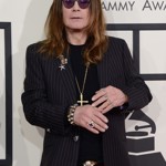 A nedávno se k problémům s tímto neurodegenerativním onemocněním přiznal také zpěvák Ozzy Osbourne.
