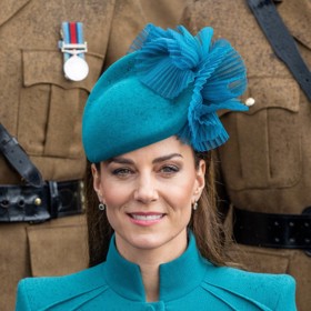 Kate MIddleton je etalonem dokonalé princezny. A svou roli v tom hraje také dokonalý make-up a vlasový styling. Ten princezna vždy bez přešlapů přizpůsobí konkrétní situaci, a přitom se řídí šesti základními pravidly.