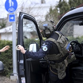Policisté vyšetřují střelbu ve Finsku.