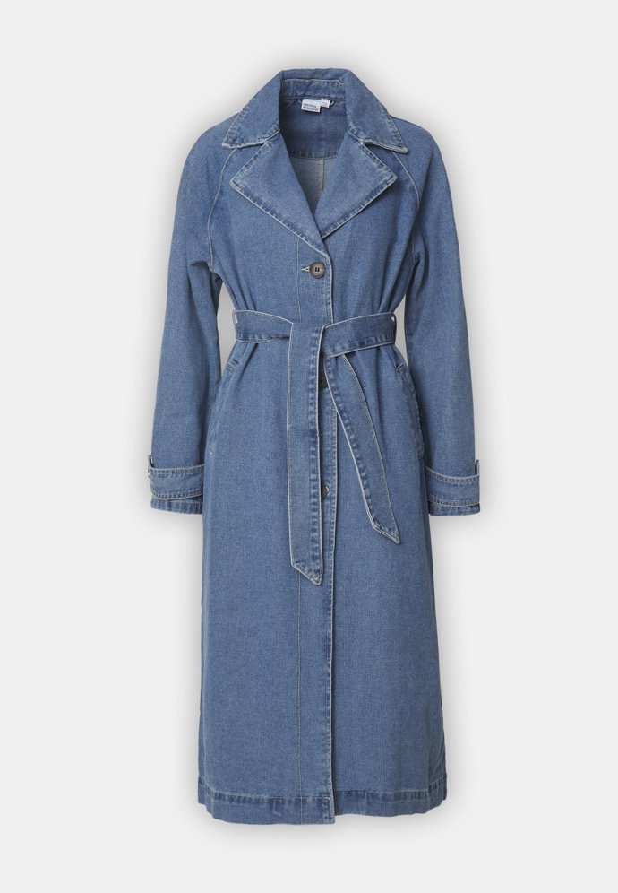 Jednořadý džínový plášť, Vero moda, 2 190 Kč.