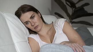 žal
bolest
zlomené srdce
lítost
trápení
výčitky