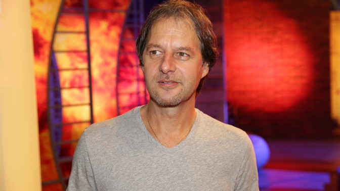 Pavol Habera slaví 60: 6 věcí, které jste o něm (možná) nevěděli. Kam se poděly jeho kraťasy a je vůbec ženatý?