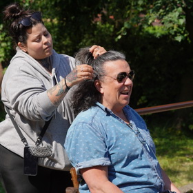 Richard Genzer už má ve vlasech stříbro.