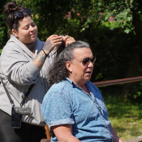 Richard Genzer prý vlasy může mýt jednou za deset dní a stále vypadají dobře.