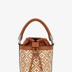 Válcovitá kabelka se vzory, Guess, 3 150 Kč