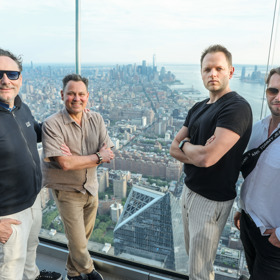 Zpěvák Pavel Vítek je v Americe s hudebním uskupením 4 Tenoři. 