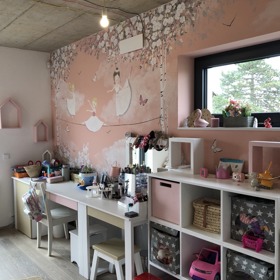 Takhle vypadá dětský pokoj dcer Mii a Rozárky.