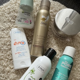 V dubnu se soustředila na testování pečující kosmetiky. 