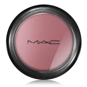 Pudrová tvářenka Powder Blush, MAC Cosmetics, 870 Kč