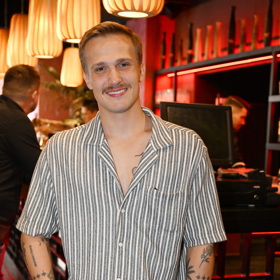 Martin Carev se rychle aklimatizoval.