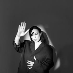 Veronika Petruchová v roli modelky.