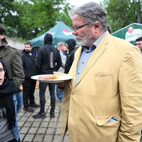 Alexandr Vondra přišel o ženu.