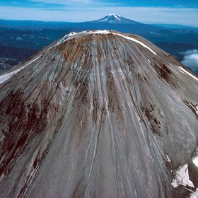 Vrchol sopky před rokem 1980.