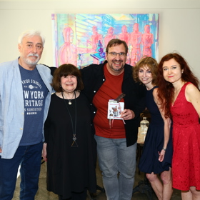 Jan Rosák nedávno pokřtil knihu Šimona Pečenky, Kýbl plný optimismu.