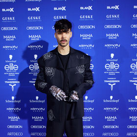 Zpěvák Adam Pavlovčin.