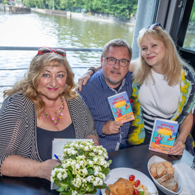 Na křtu nové knihy Haliny Pawlowské se objevil také Václav Kopta se svou manželkou Simonou Vrbickou.