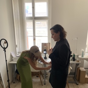 Zkouška na tělo přímo v atelieru značky On The Boat