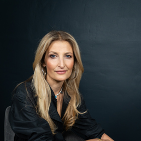 Zakladatelka Nadace Terezy Maxové žila vedle Československa a později České republiky také ve Francii, USA, Dánsku, Monaku a Turecku.