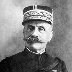 Vážený francouzský generál a vojenský stratég Ferdinand Foch po podpisu mírové smlouvy ve Versailles, prohlásil že jde o pouhé příměří trvající dvacet let. Přesně o 20 let a 68 dní později začala druhá světová válka.