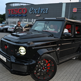 Auto Karlose Vémoly.