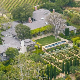 Svatba Ruperta Murdocha a jeho páté ženy.