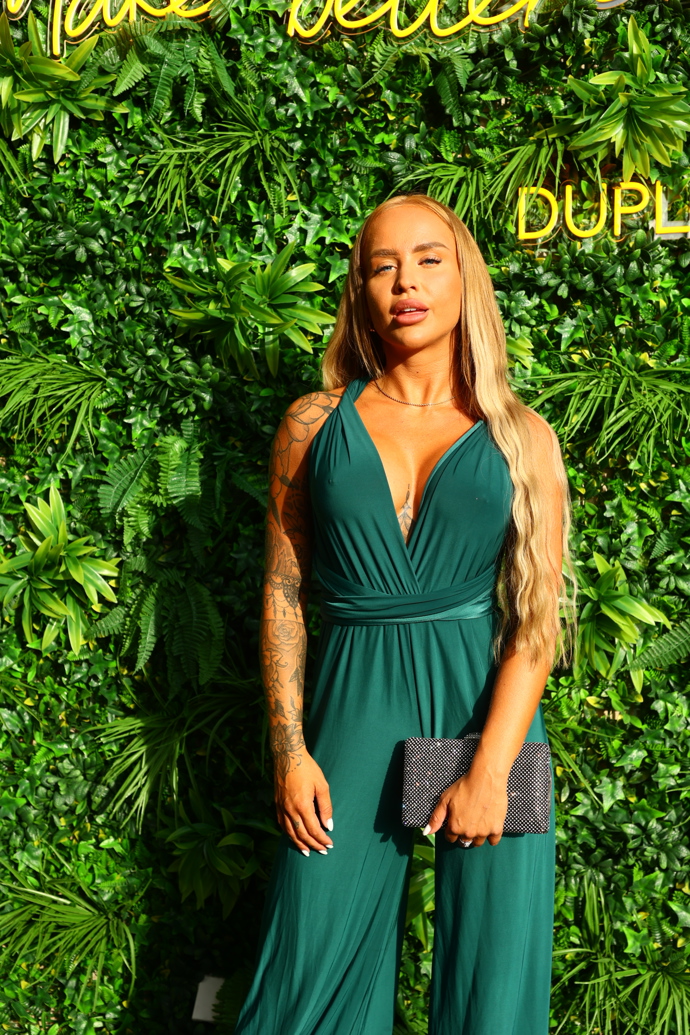 Dominika Horáková je fitnesska.