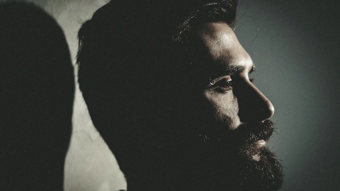 Tomáš (45): Manželka se vrátila z protialkoholní léčebny. Je těžké najít si k sobě znovu cestu