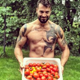 Václav Noid Bárta pěstuje také tuny zeleniny.