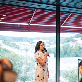 Společnost EY se letos poprvé stala podporovatelem Mezinárodního filmového festivalu v Karlových Varech. Společnost pořádala během KVIFF i party, kde zahájila již 25. ročník soutěže EY Podnikatel roku.  